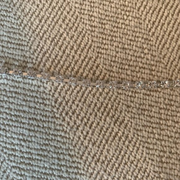 Best seller! Silver Rhinestone Harness Choker - Picture 5 of 5